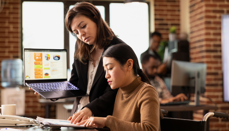 Data Literacy and Analytics Skills: The New Foundation for HR Career Success 